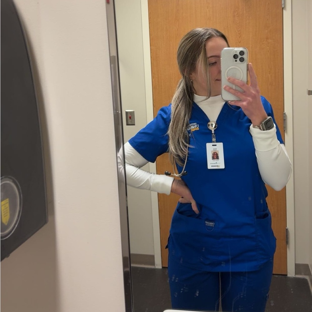 Meet your Posher, Jenna